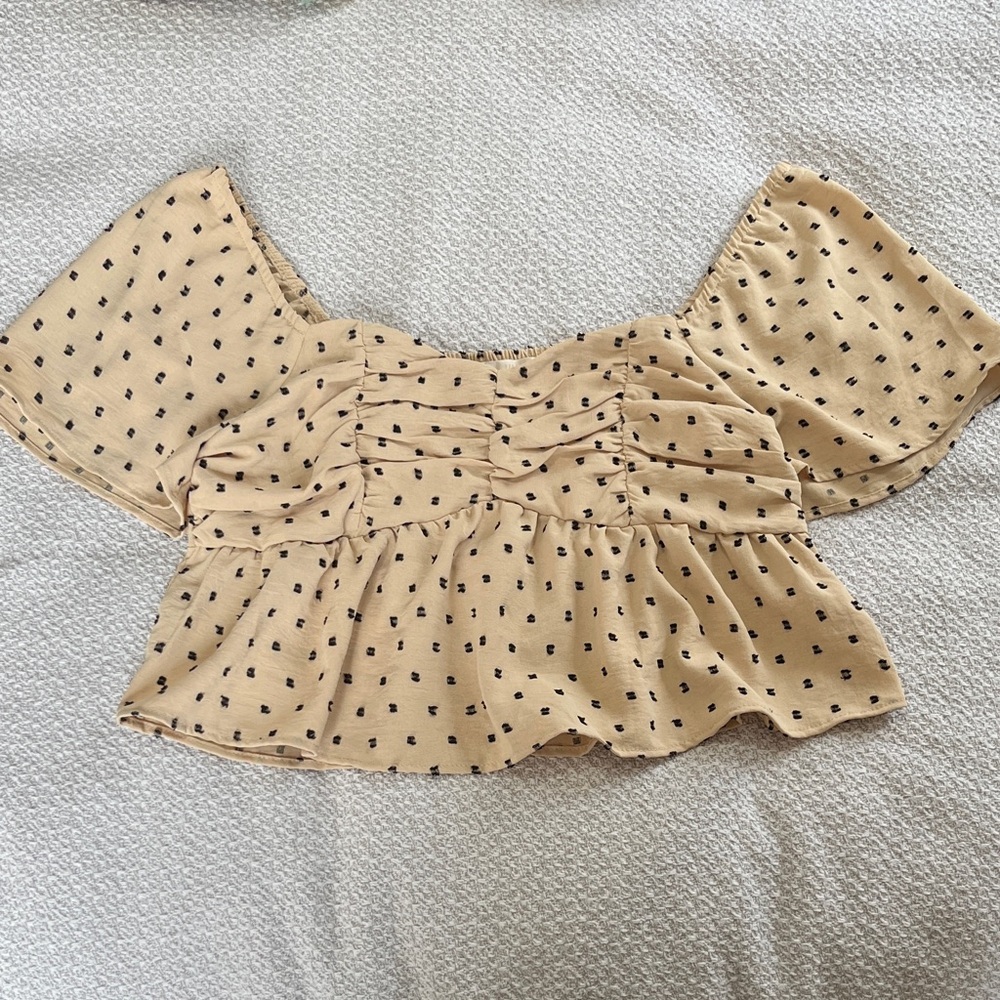 URBAN Romantics Beige Polka Dot Blouse